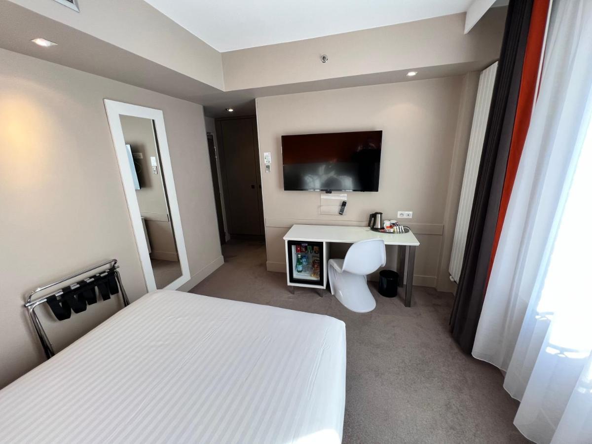 Paris-auteuil By Ihg Hotel Parigi