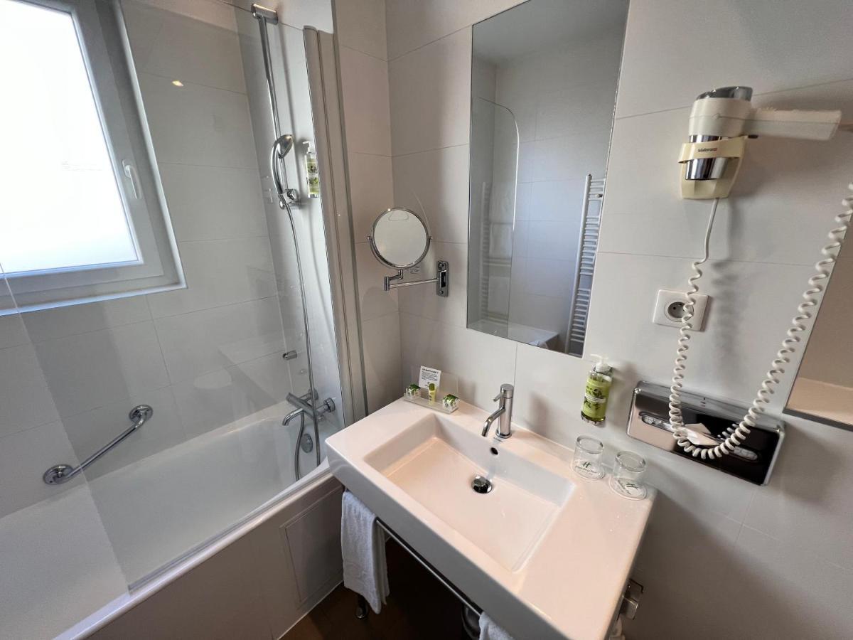 Paris-auteuil By Ihg Hotel Parigi