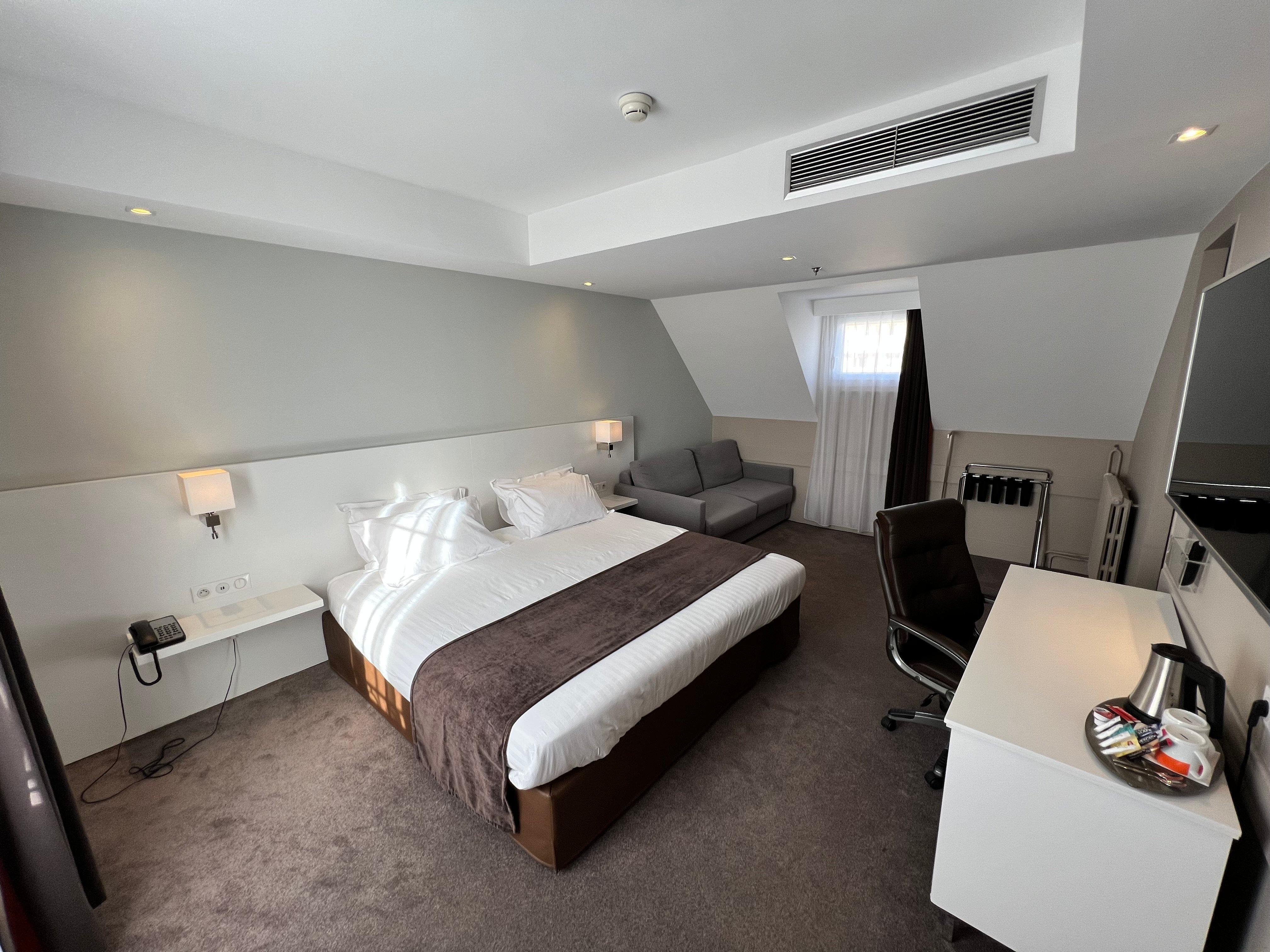 Hotel Paris-auteuil By Ihg Parigi
