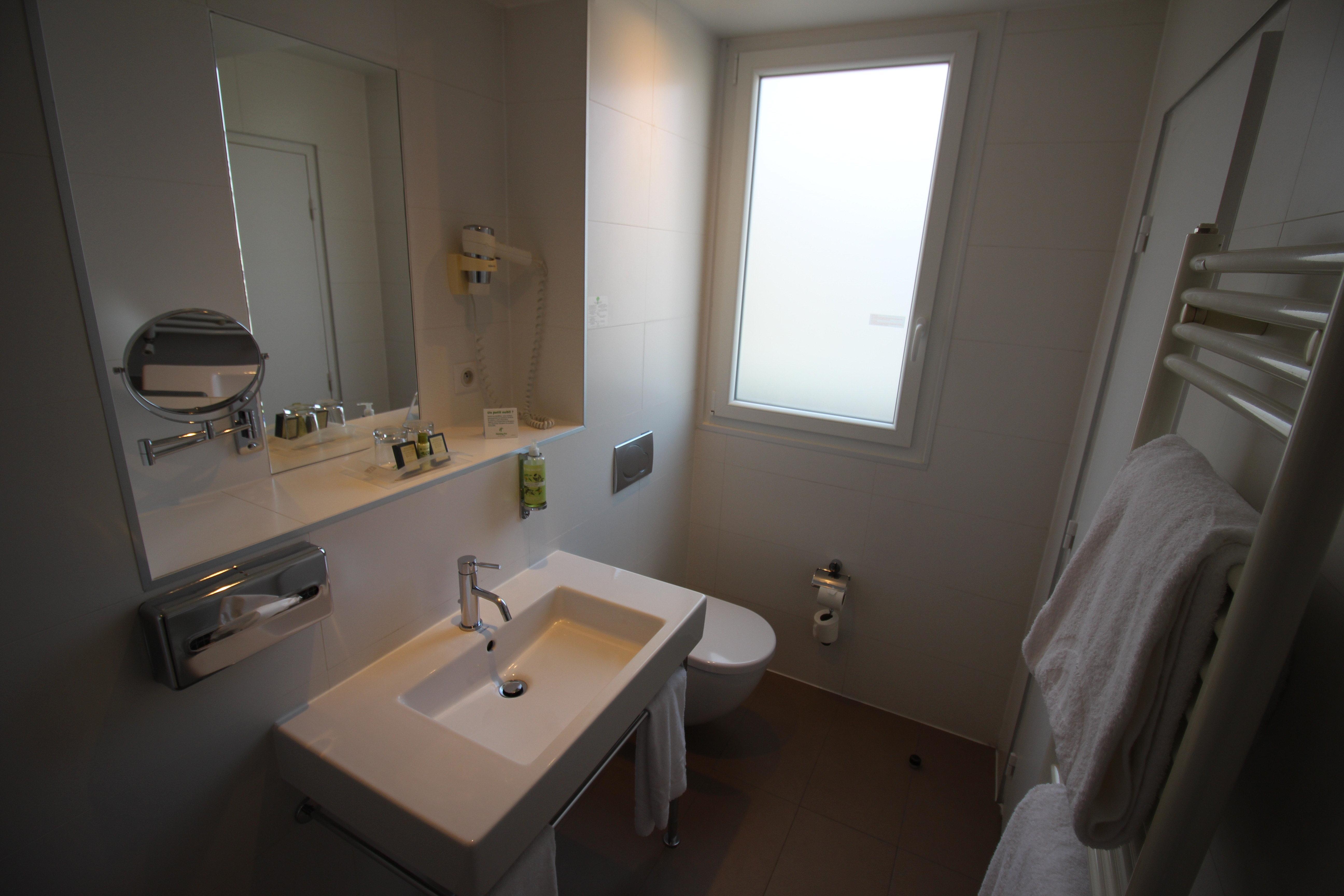 Paris-auteuil By Ihg 3* Parigi