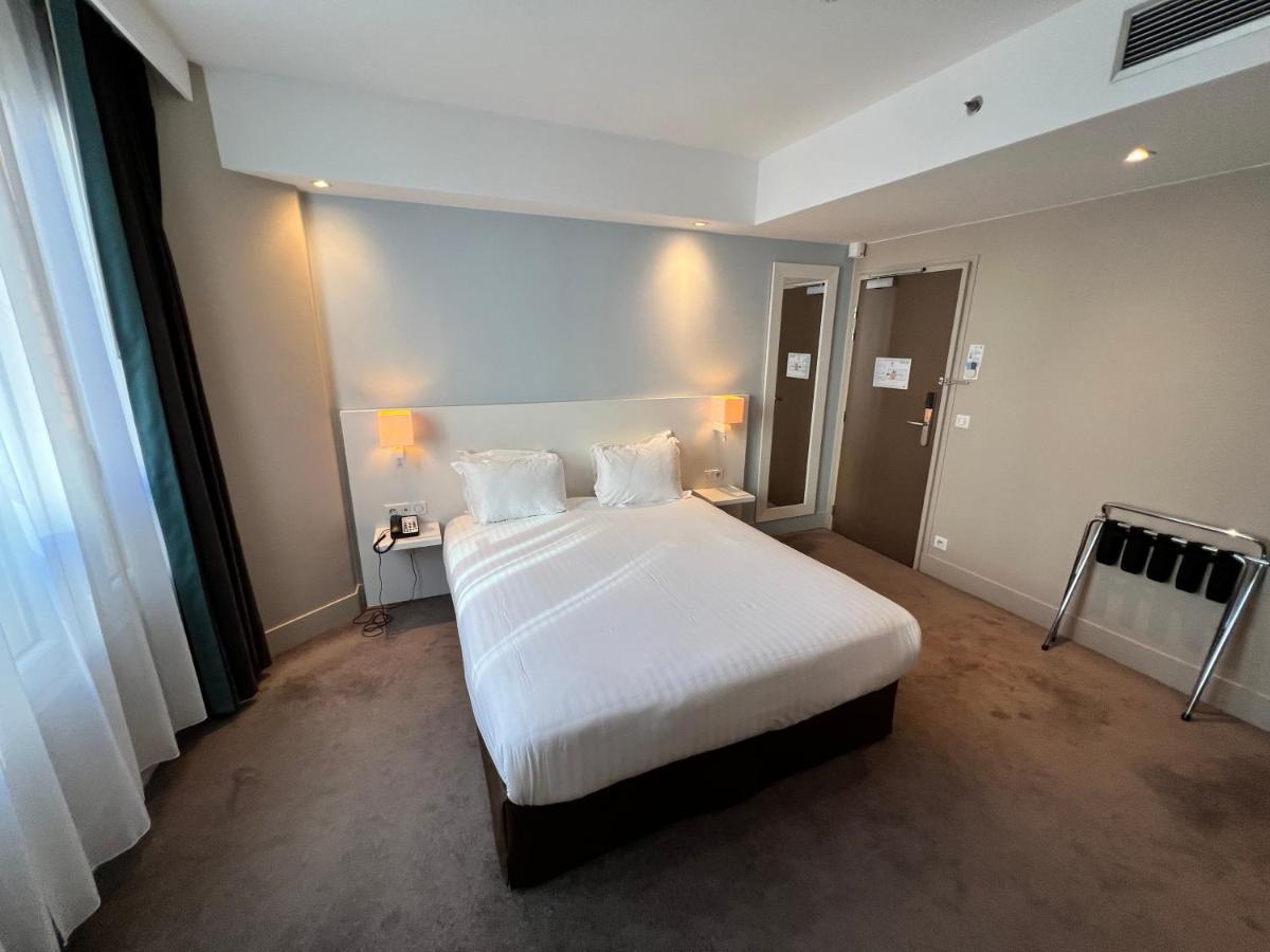 Hotel Paris-auteuil By Ihg